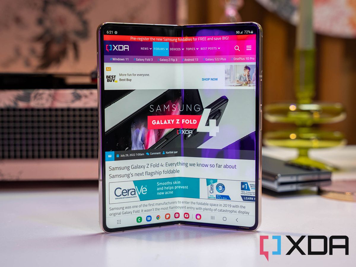 Samsung-Galaxy-Z-Fold-4-screen
