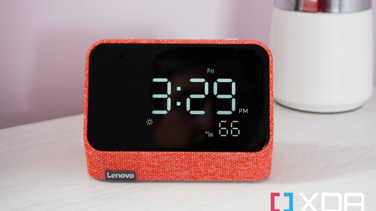 Lenovo Smart Clock Essential with Alexa