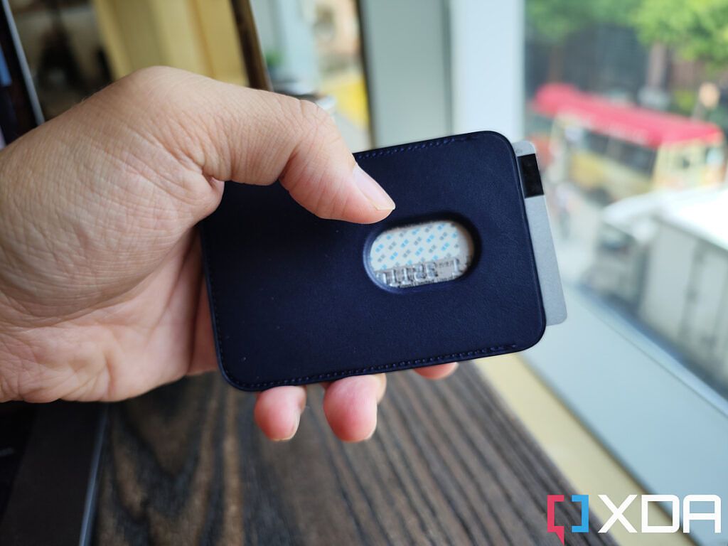 iPhoneアクセサリー Apple iPhone Leather Wallet MagSafe iPhone Leather Wallet with MagSafe - Golden Brown