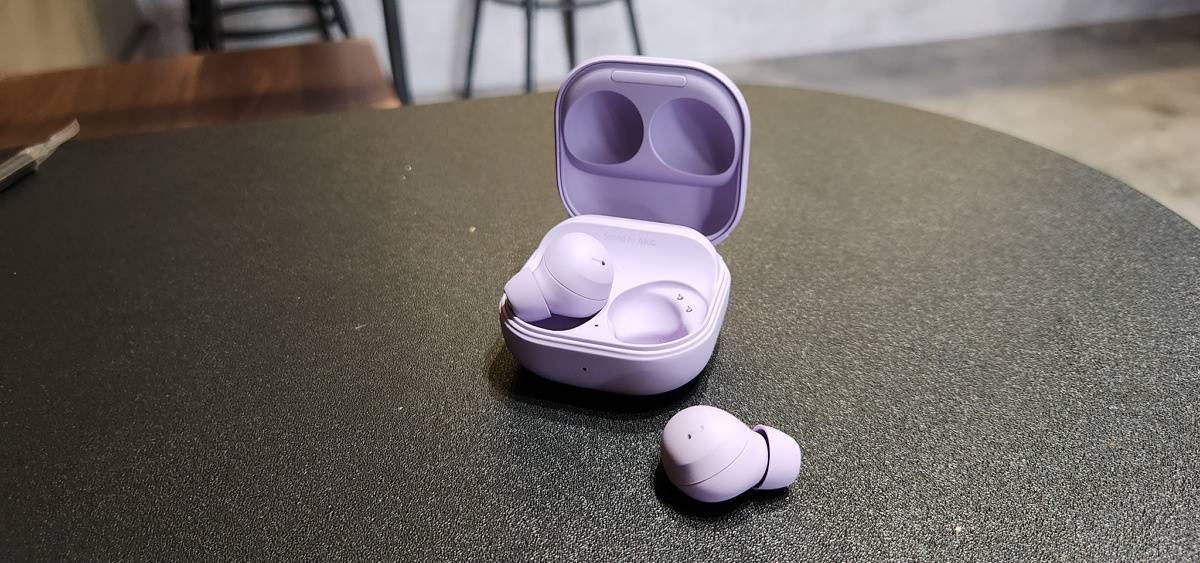 Samsung Galaxy Buds Pro Review: The smartest transparency mode