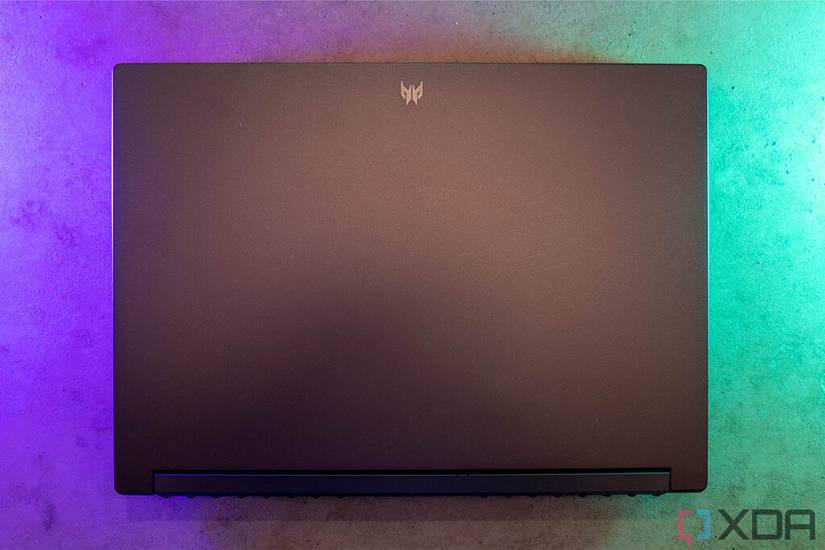 Top down view of Acer Predator Triton 500 SE