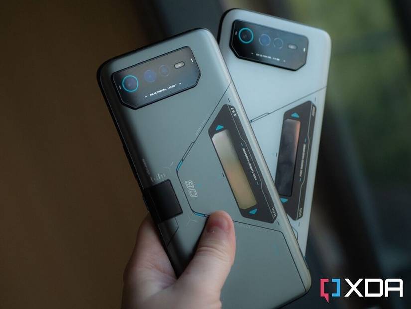 Asus-ROG-Phone-6D-Ultimate-vs-Phone-6-Pro-Watermarked