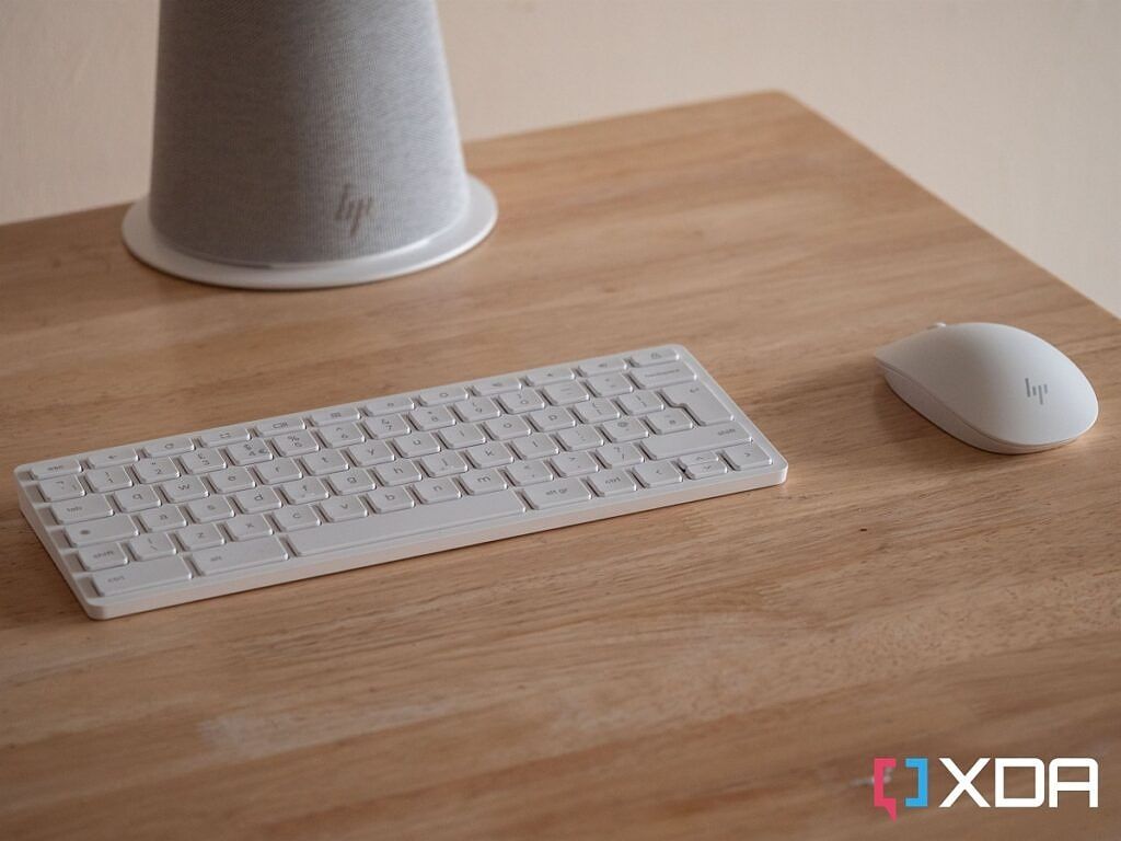 中古☆Chromebase All-in-One Desktop Amazon.com: HP Chromebase 21.5