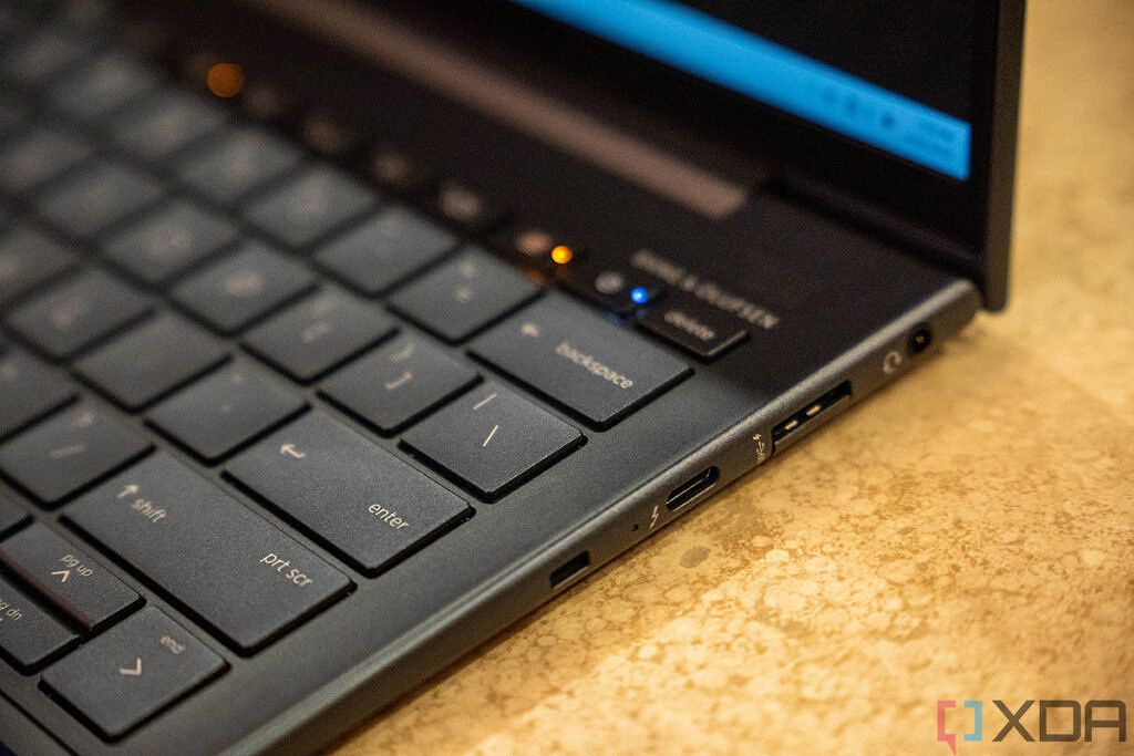 HP Elite Dragonfly G3 review: An ultralight and stylish business