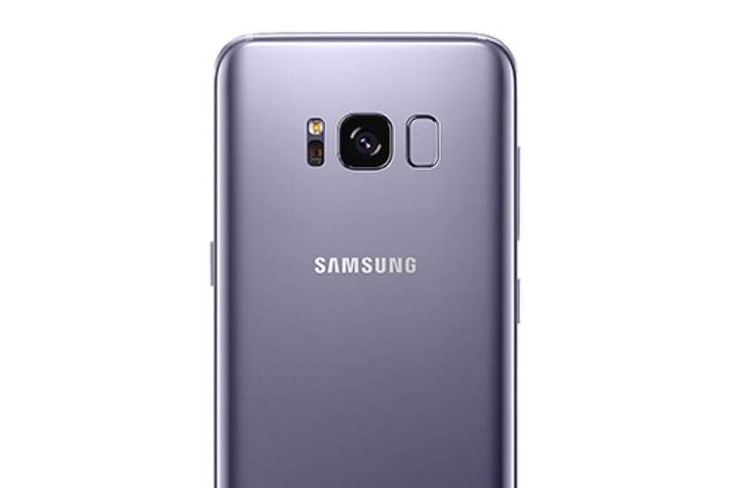 A Galaxy S8 render highlighting the back panel over a white background.