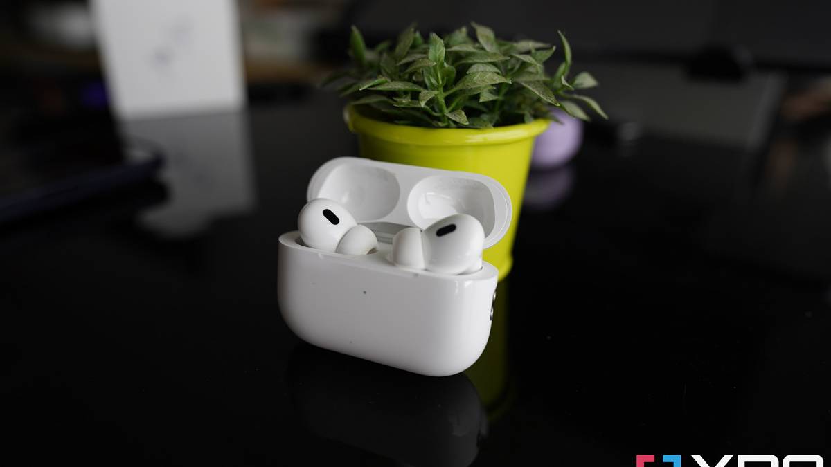 pro can airpods be used with any phone