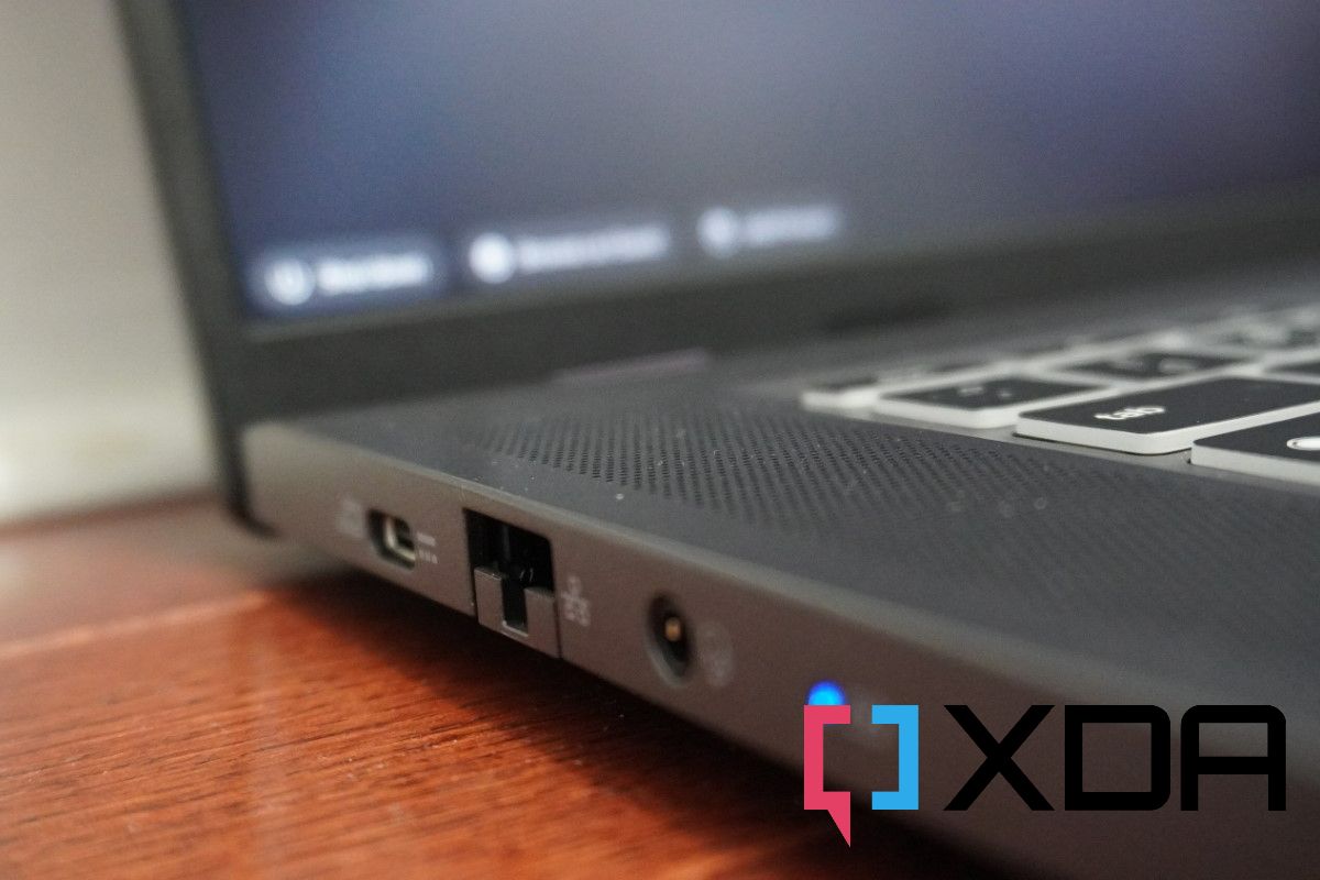 The ports on the right of the Acer Chromebook 516 GE
