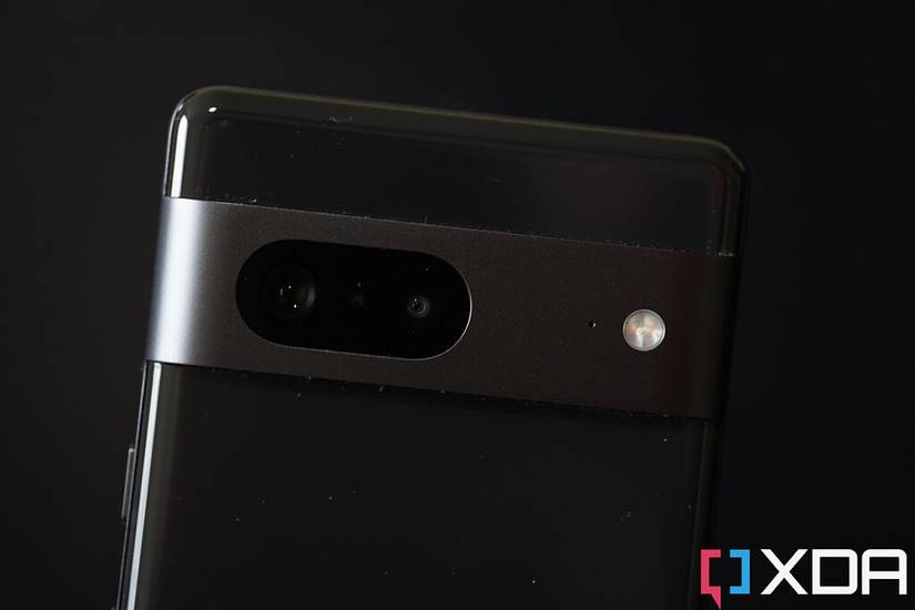 A look at the camera sensors on the back of the Pixel 7.