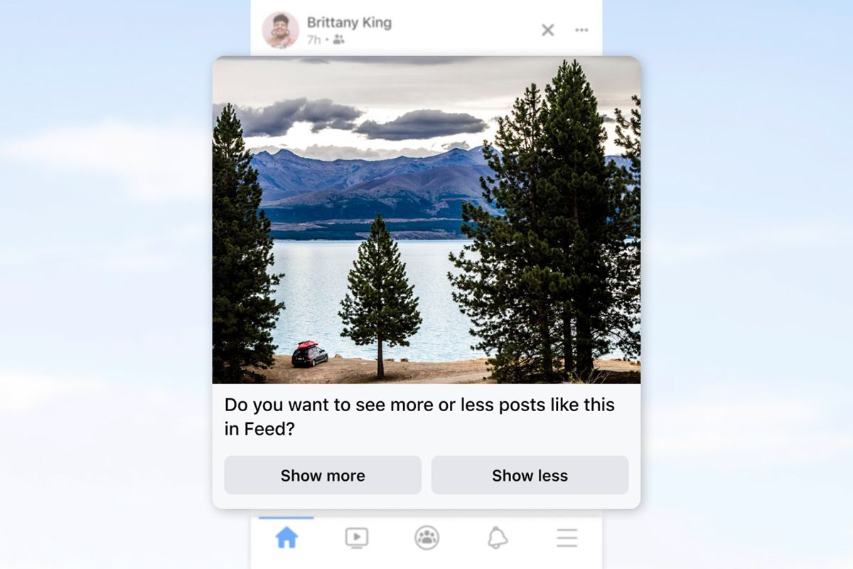 Facebook customize feed buttons on blue background.