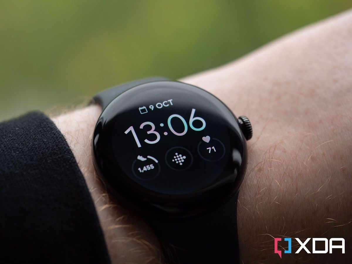 Google Pixel8a + Google Pixel Watch 一式 Amazon.com: Google Pixel Watch 1st Gen (Previous Model
