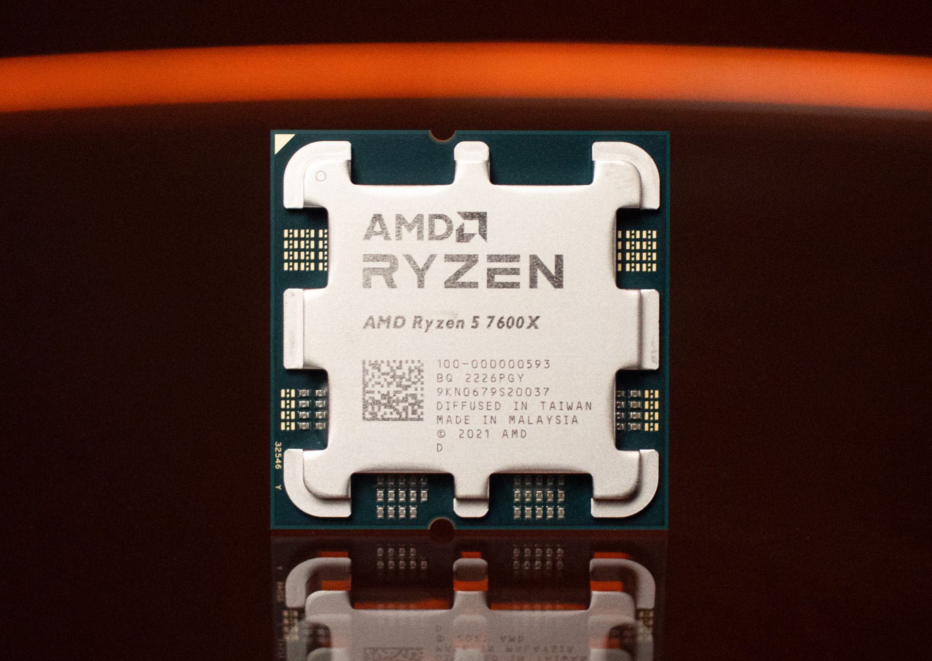 AMD Ryzen 5 7600X