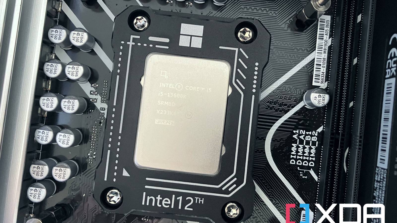 Do Intel CPUs come with coolers?