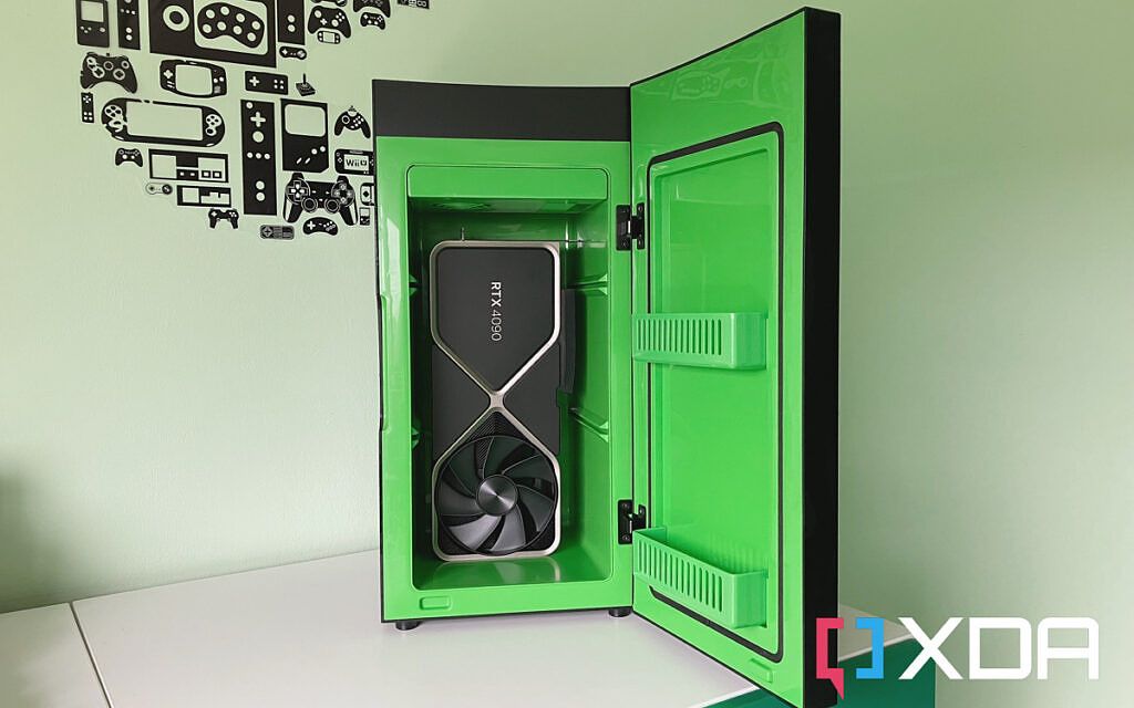 How big is the RTX 4090 compared to an Xbox? Or a banana?