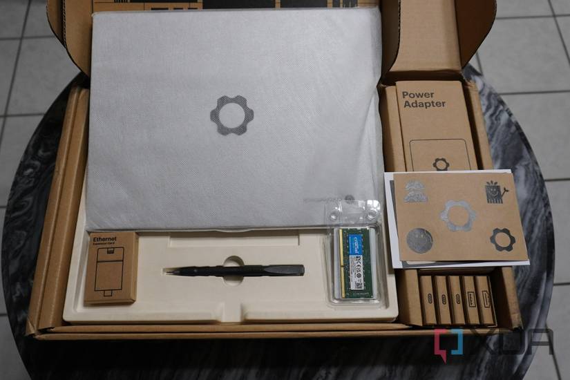 All of the contents of the Framework Chromebook box.