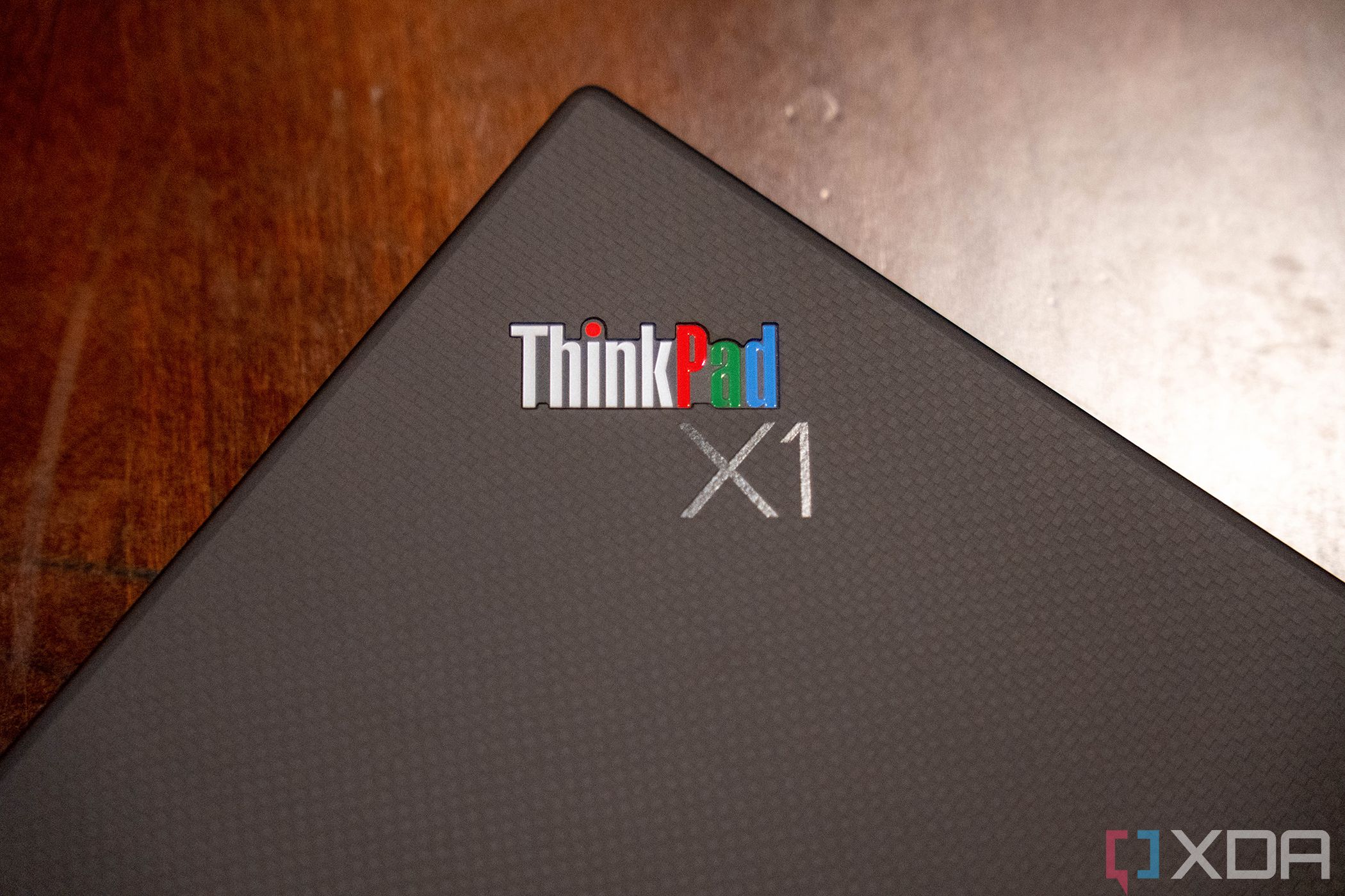 半値特価！ThinkPad X1 Carbon Gen 10 30th記念 Lenovo ThinkPad X1 Carbon Gen 10 + 30th Anniversary Edition