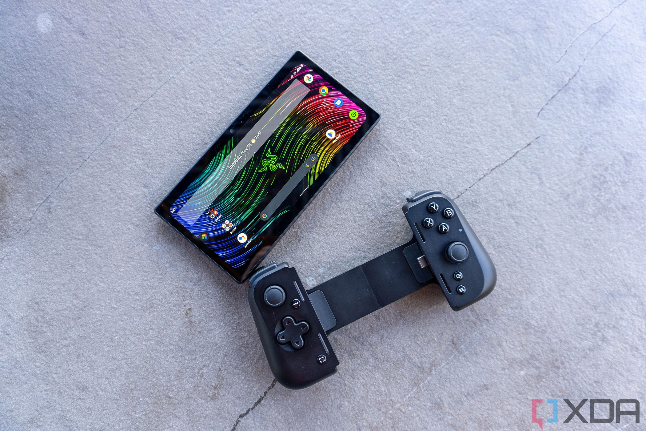 Photos: First look at the Razer Edge 5G, a new Steam Deck competitor