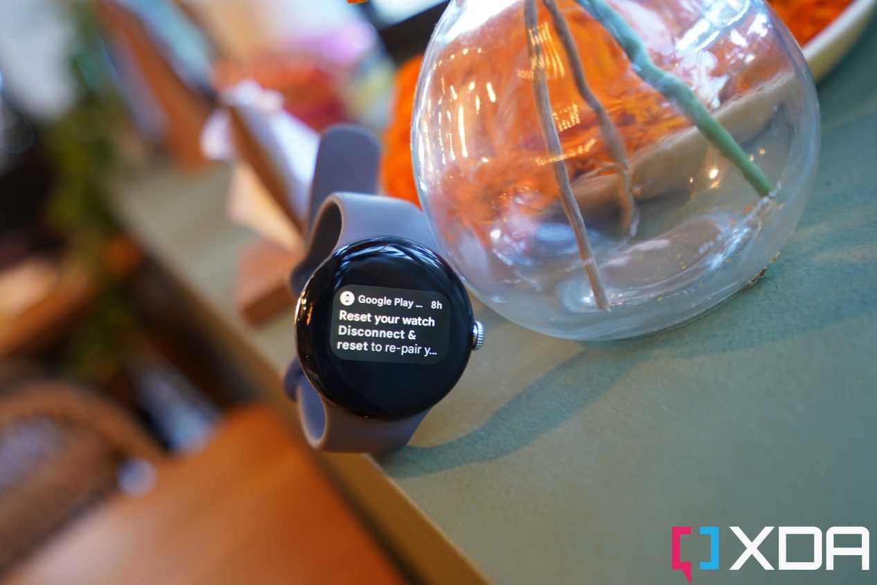 The Pixel Watch thinks it's not paired.