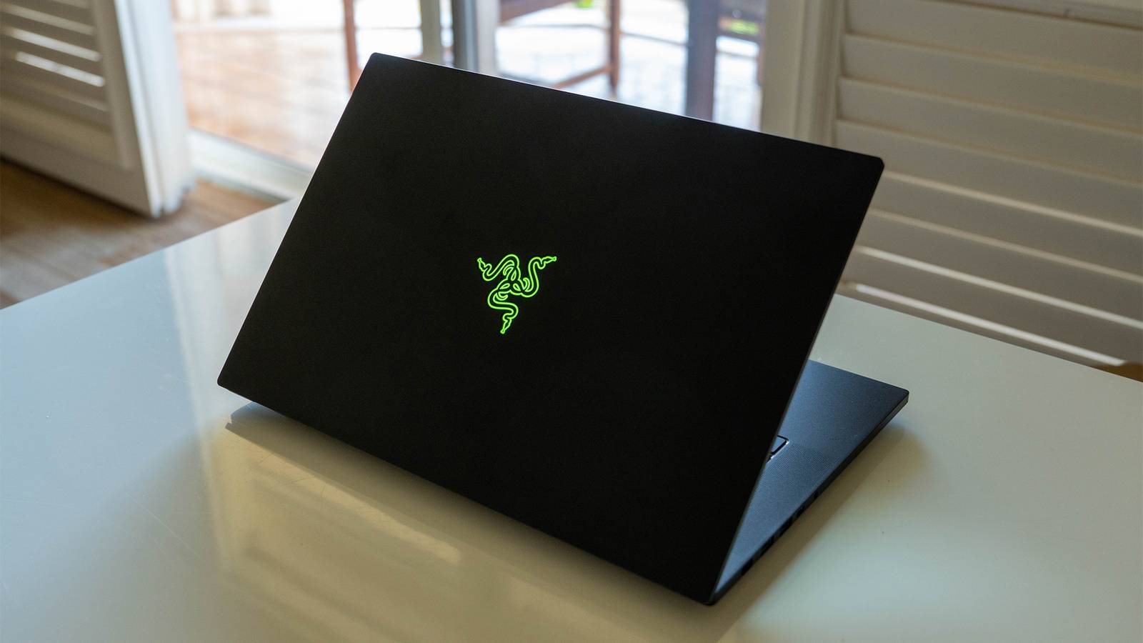How to upgrade the RAM on the Razer Blade 16 (2023)?
