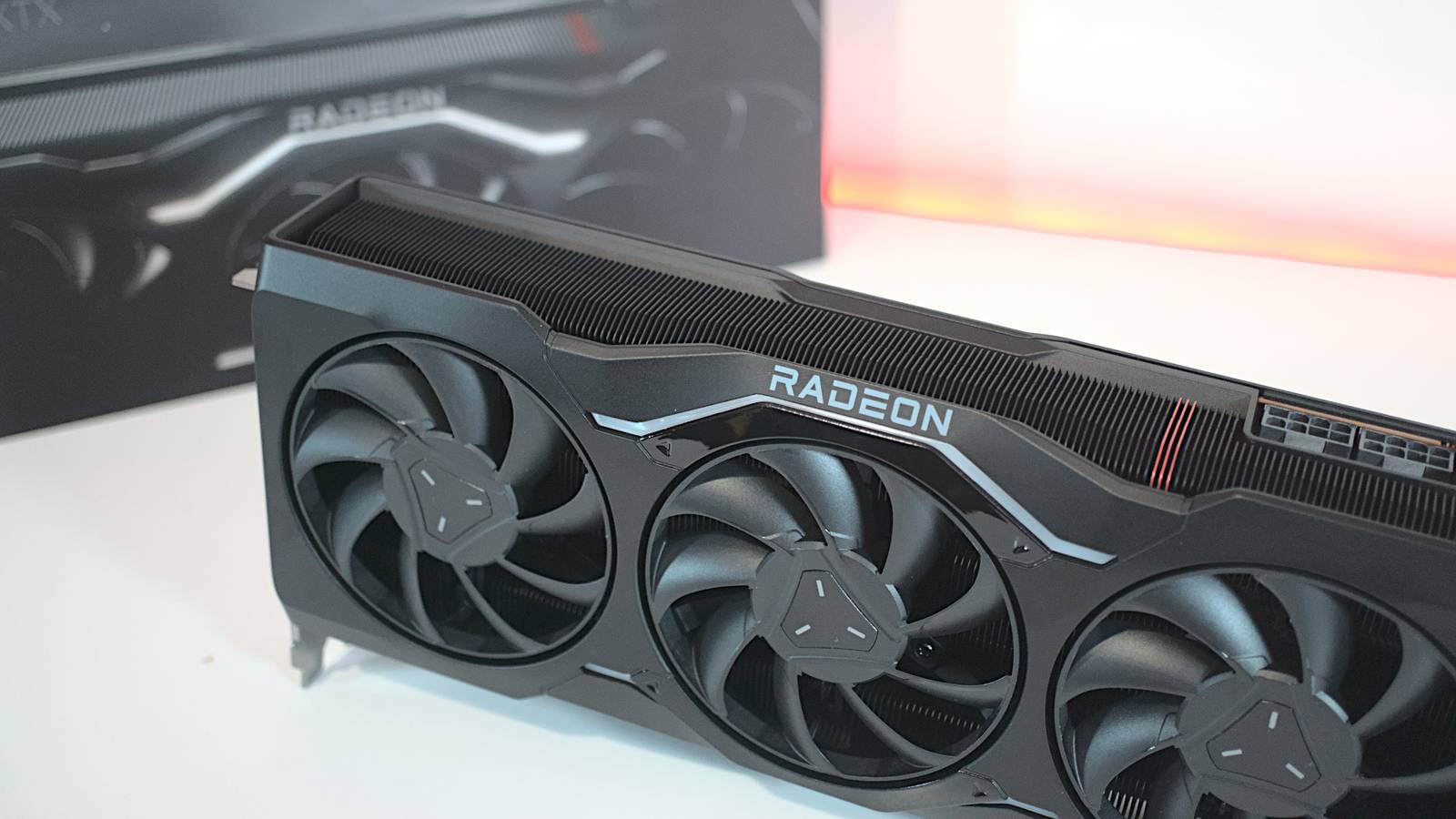 La percée discrète d'AMD dans les GPU met Nvidia sous pression