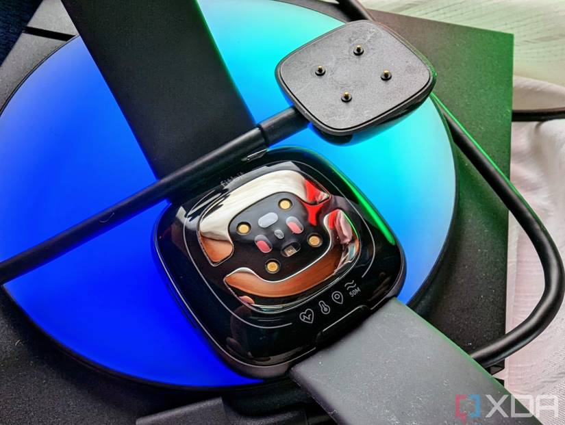 Fitbit-Sense-2-lifestyle-08