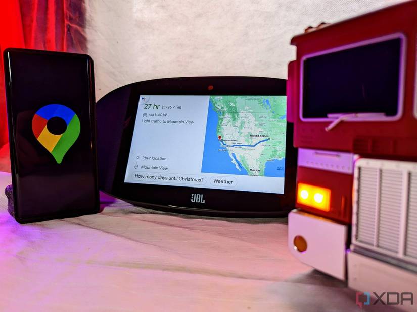 Google-Pixel-6-pro-JBL-Link-View-Optimus-Prime-Robot-1