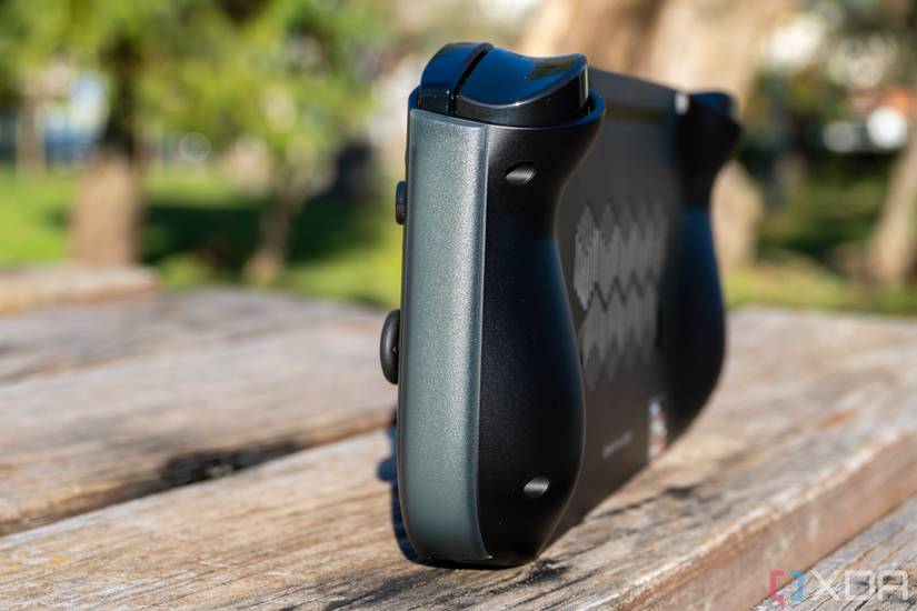 One Xplayer Mini Pro 11