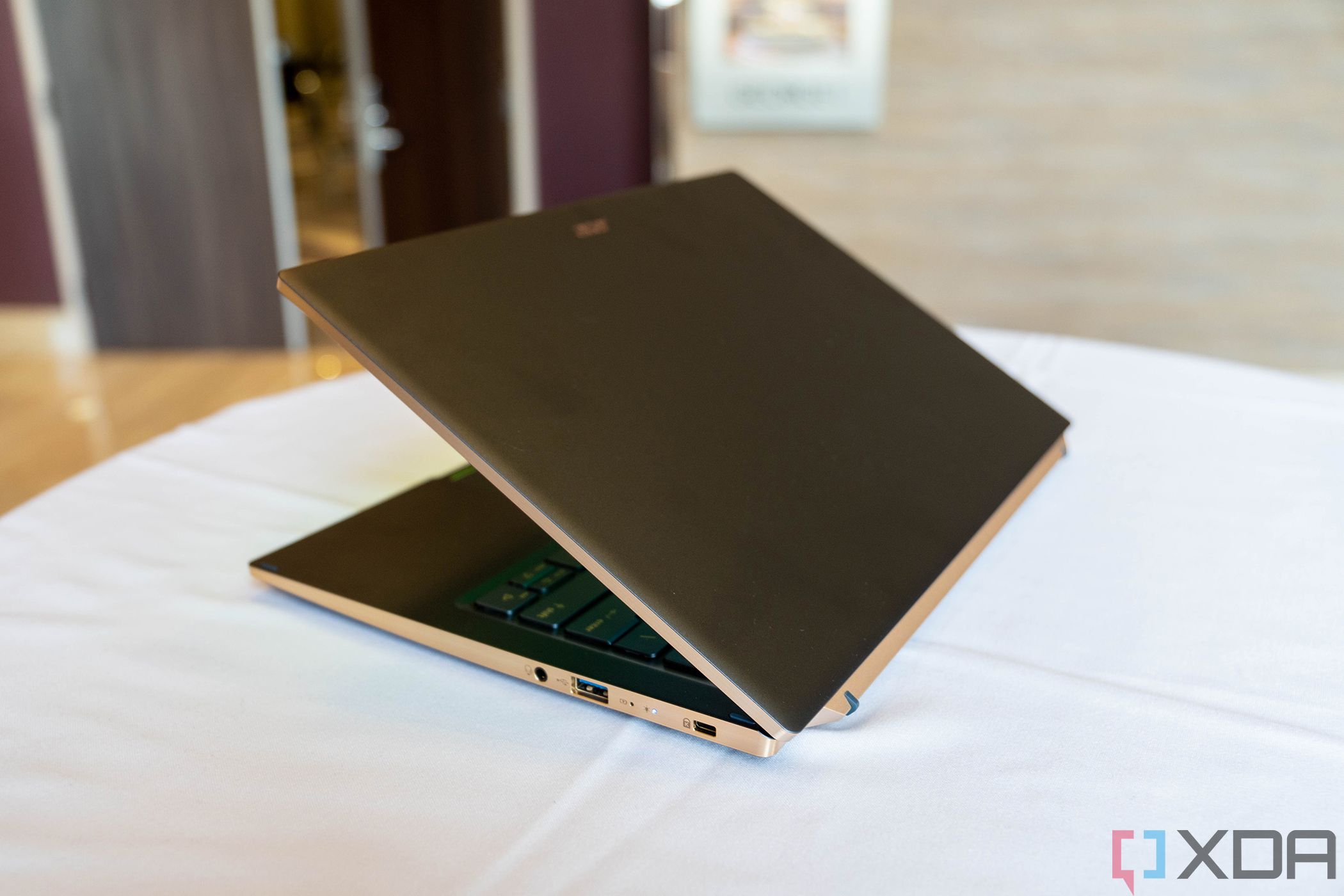 Acer Swift Go14 値下げ対応可　即決なら尚 Acer Swift Go14 値下げ対応可 即決なら尚 Acer Swift Go 14