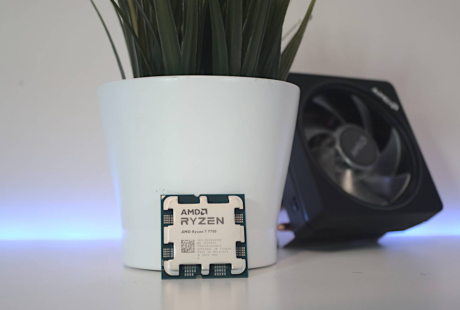 AMD Ryzen 7 7700 review: The new best mid-range AMD CPU