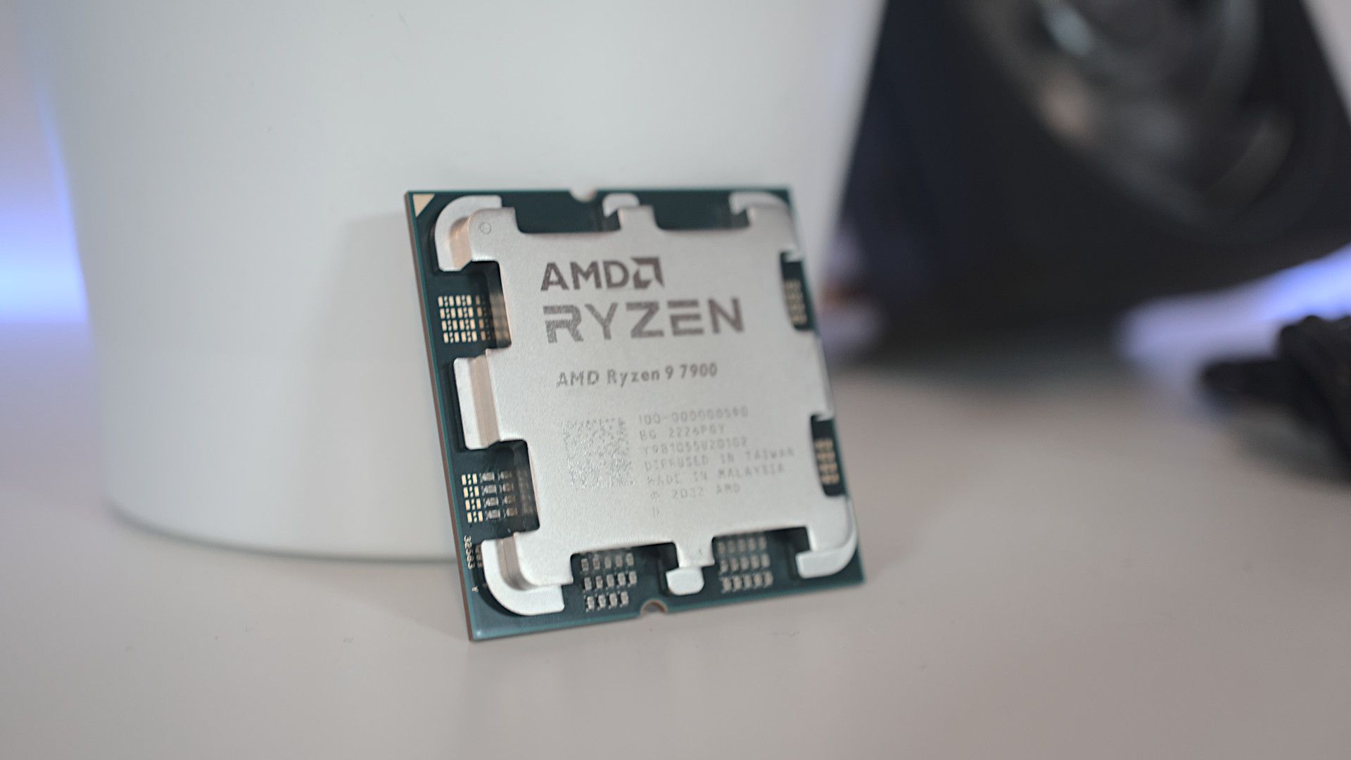 AMD - けい　RYZEN9 7900 Amazon.com: AMD Ryzen 9 7900 12-Core, 24-Thread Unlocked