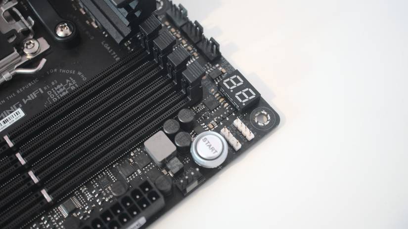 ASUS ROG Strix X670E-E Gaming WiFi