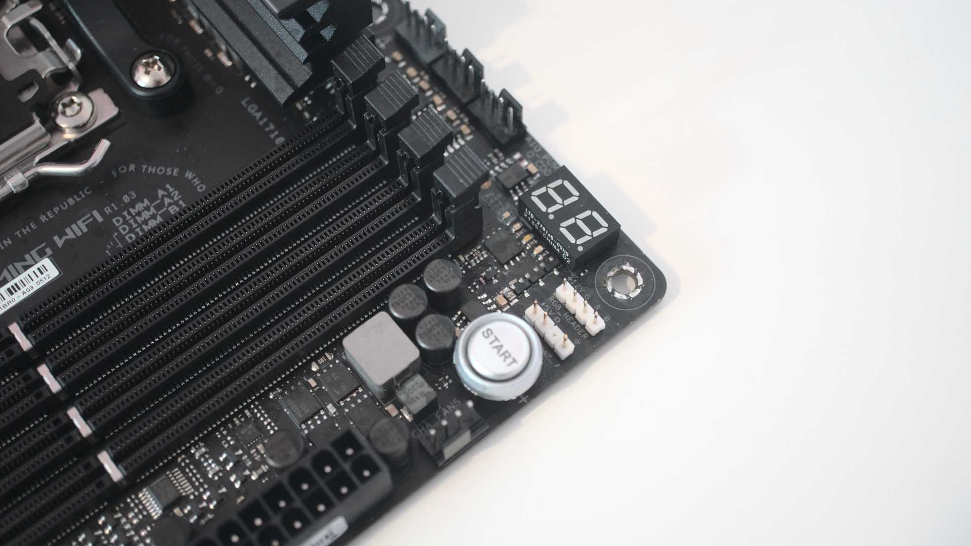 ASUS ROG Strix X670E-E Gaming WiFi motherboard