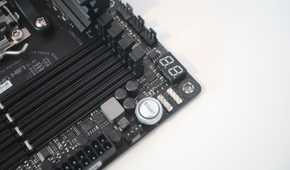 ASUS ROG Strix X670E-E Gaming WiFi motherboard