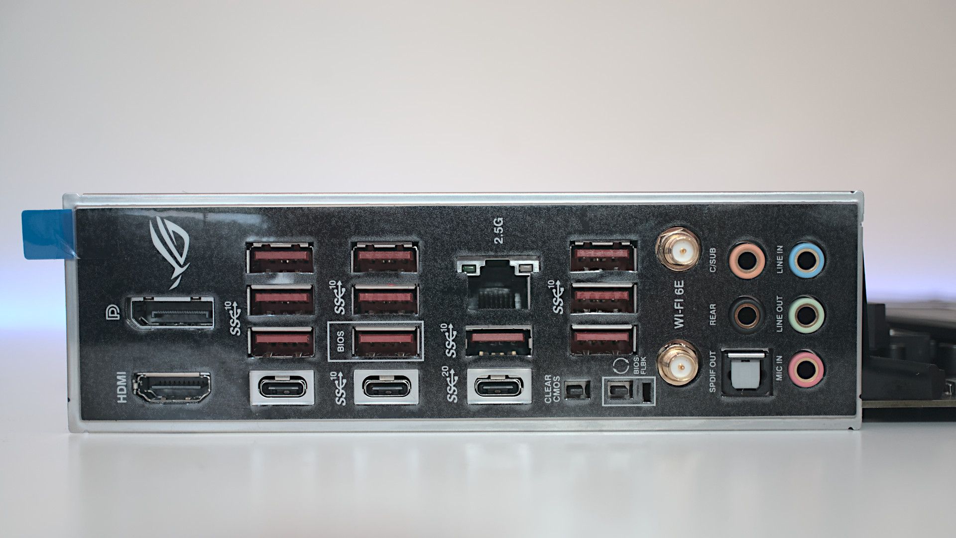 ASUS ROG Strix X670E-E Gaming WiFi
