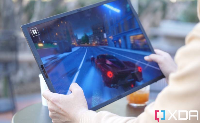 asus-zenbook-17-fold-oled-xda-review-1 2023-01-25 at 3.09.25 PM