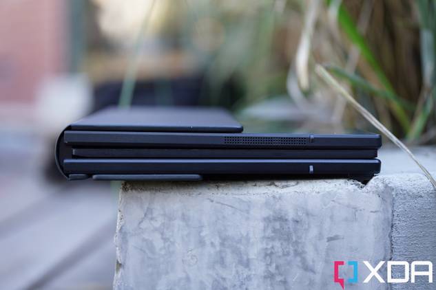 asus-zenbook-17-fold-oled-xda-review-100331