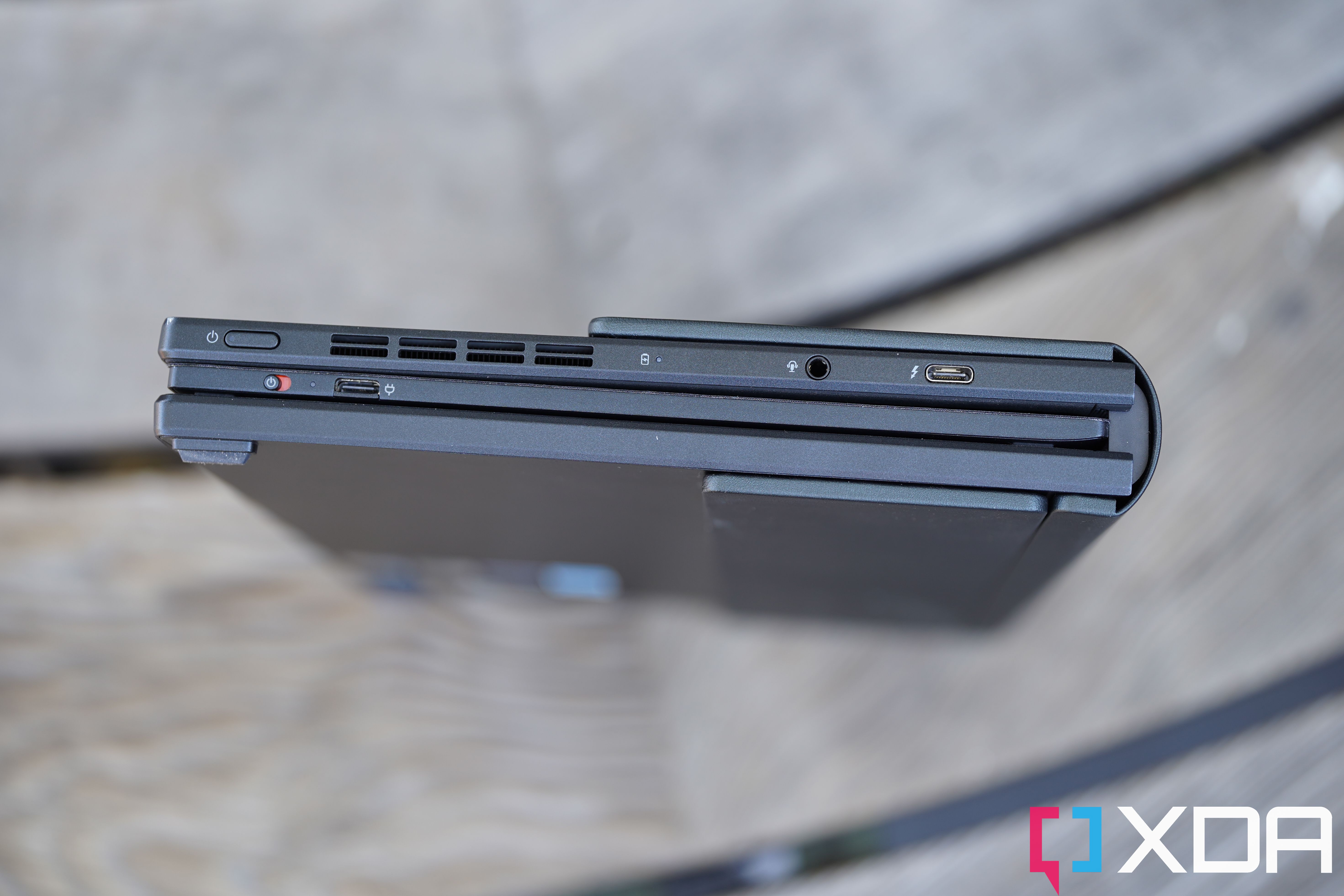 asus-zenbook-17-fold-oled-xda-review-100335