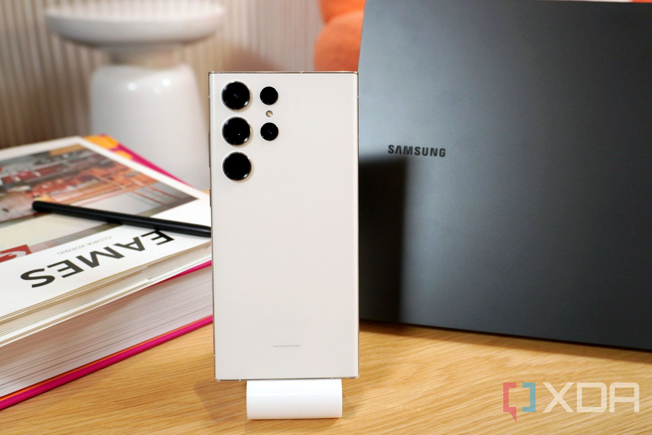 Samsung Galaxy S23 Ultra vs OnePlus 11 5G: Which flagship should