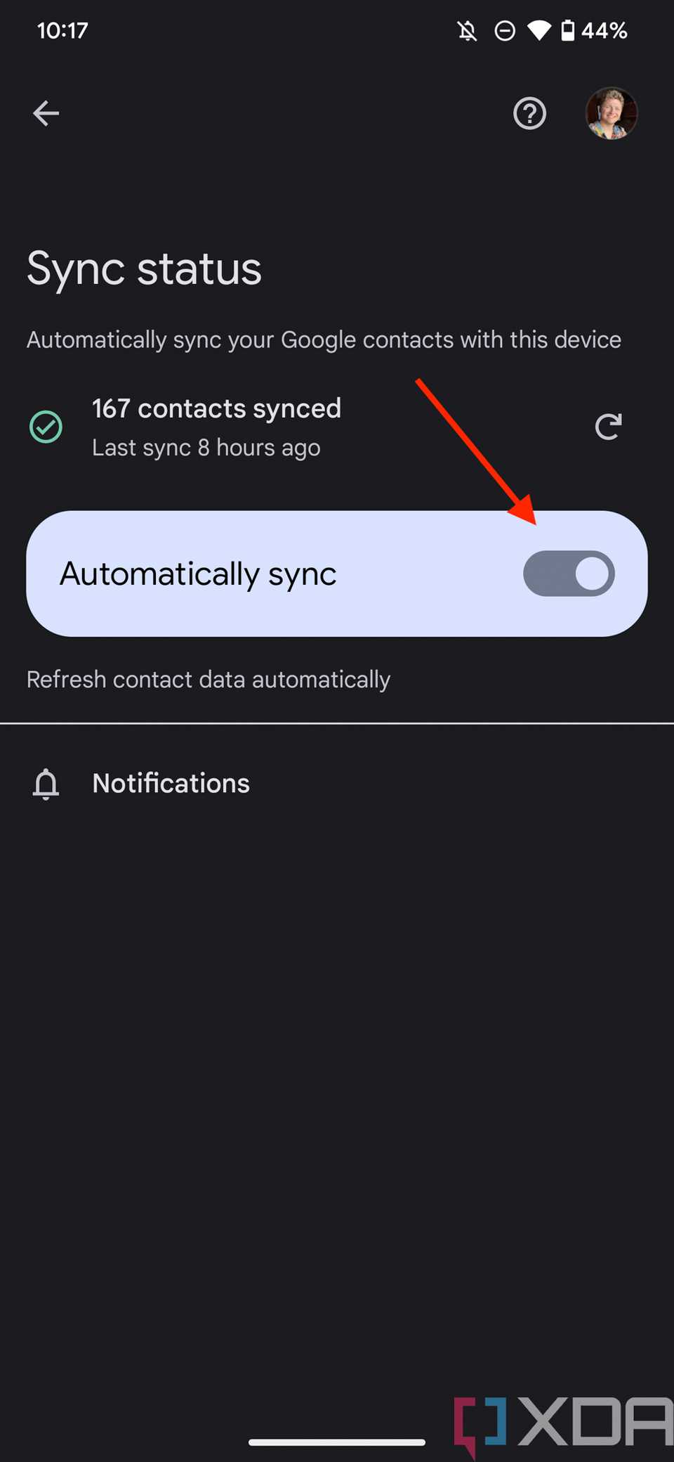 Screenshot of Automatically sync toggle in Settings on Android.
