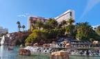 Image of the Mirage hotel captured using the OnePlus 11's main camera.