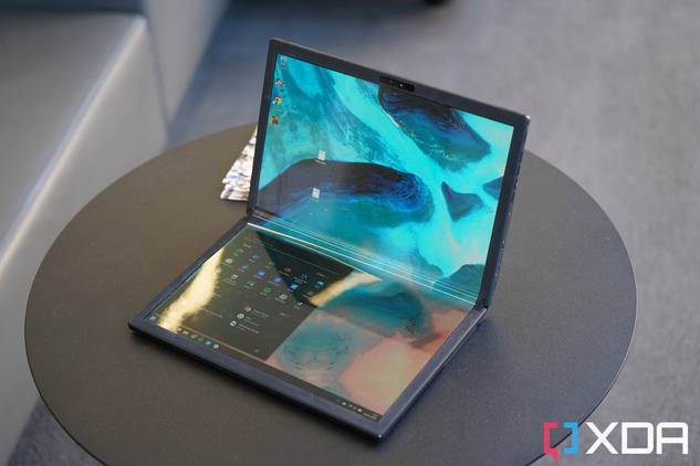 asus-zenbook-17-fold-oled-xda-review-dsdsdf00443