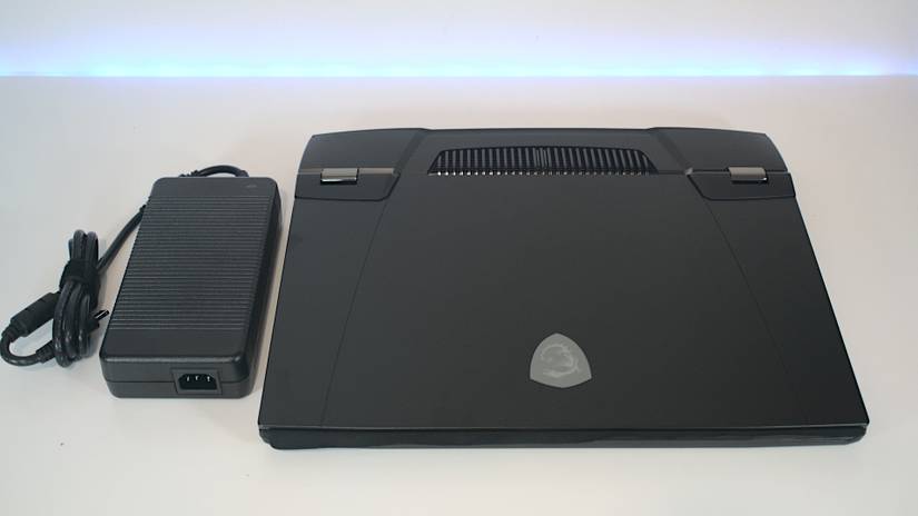 MSI Titan GT77 HX