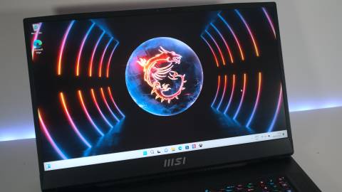 msi-titan-gt77-laptop-display-2