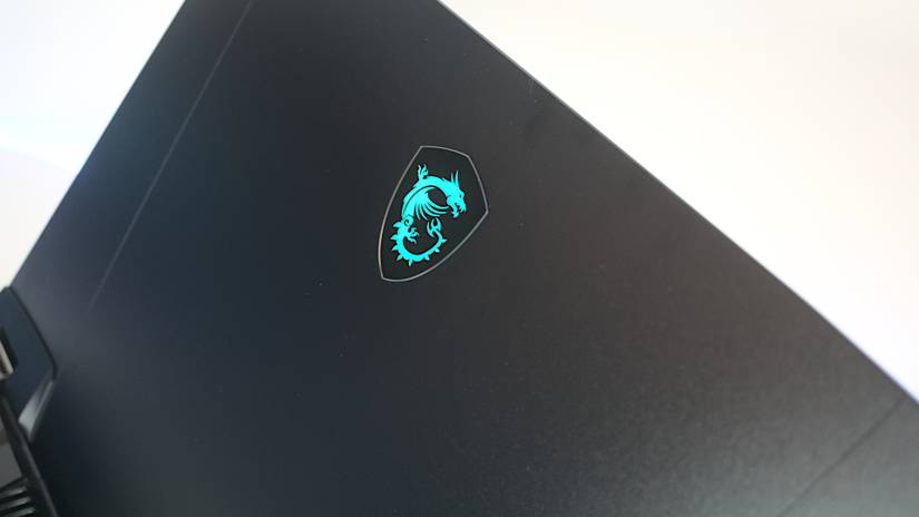 MSI Titan GT77 HX