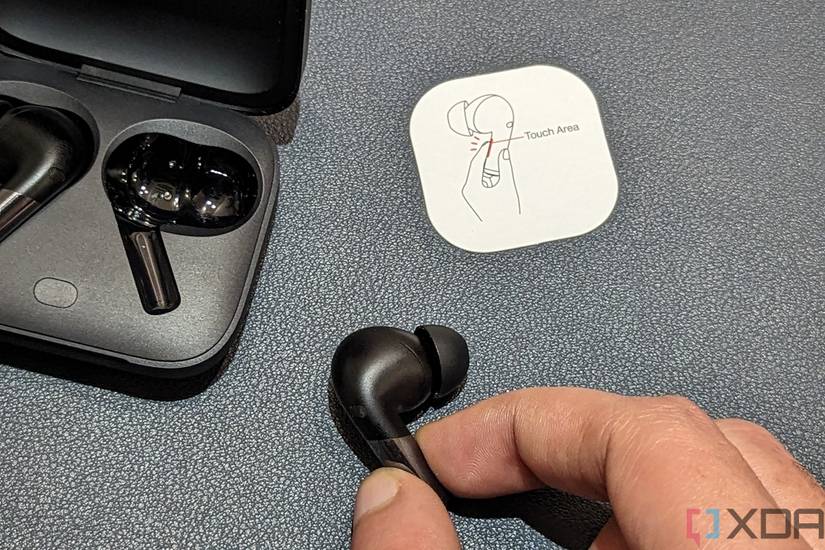 Airpods Liberty Air Vs Oneplus Buds Smartphone Galaxy Buds Plus
