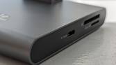 Plugabel USB-C dock ports right