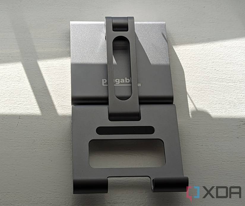 The Plugable USB-C dock compacted down