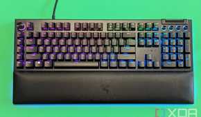 Razer Blackwidow V4 Pro Keyboard (8)