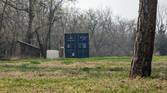 Photo of shipping container at 5X zoom