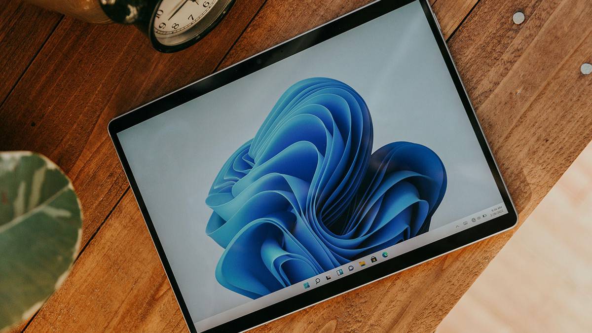 Microsoft Windows 11 Pro for $8 is something you don't see every day