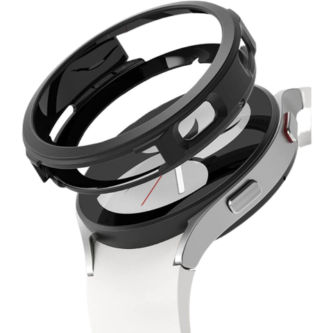 A render of the Ringke Air sports case for Galaxy Watch 4 in black color.